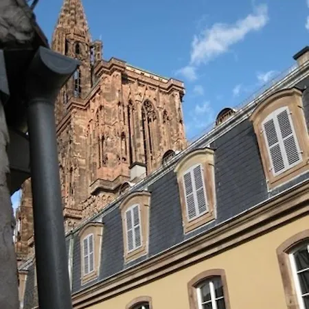 Cathedrale Apartment *